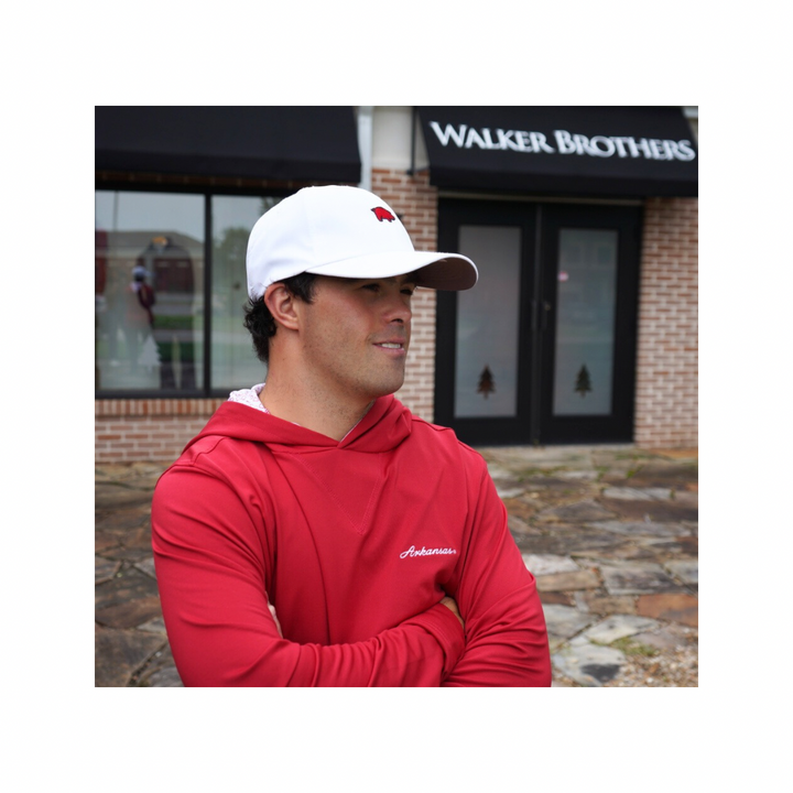 Curly Tail Performance Hat| White