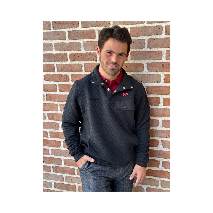 Quilted Curly Tail Pullover| Black